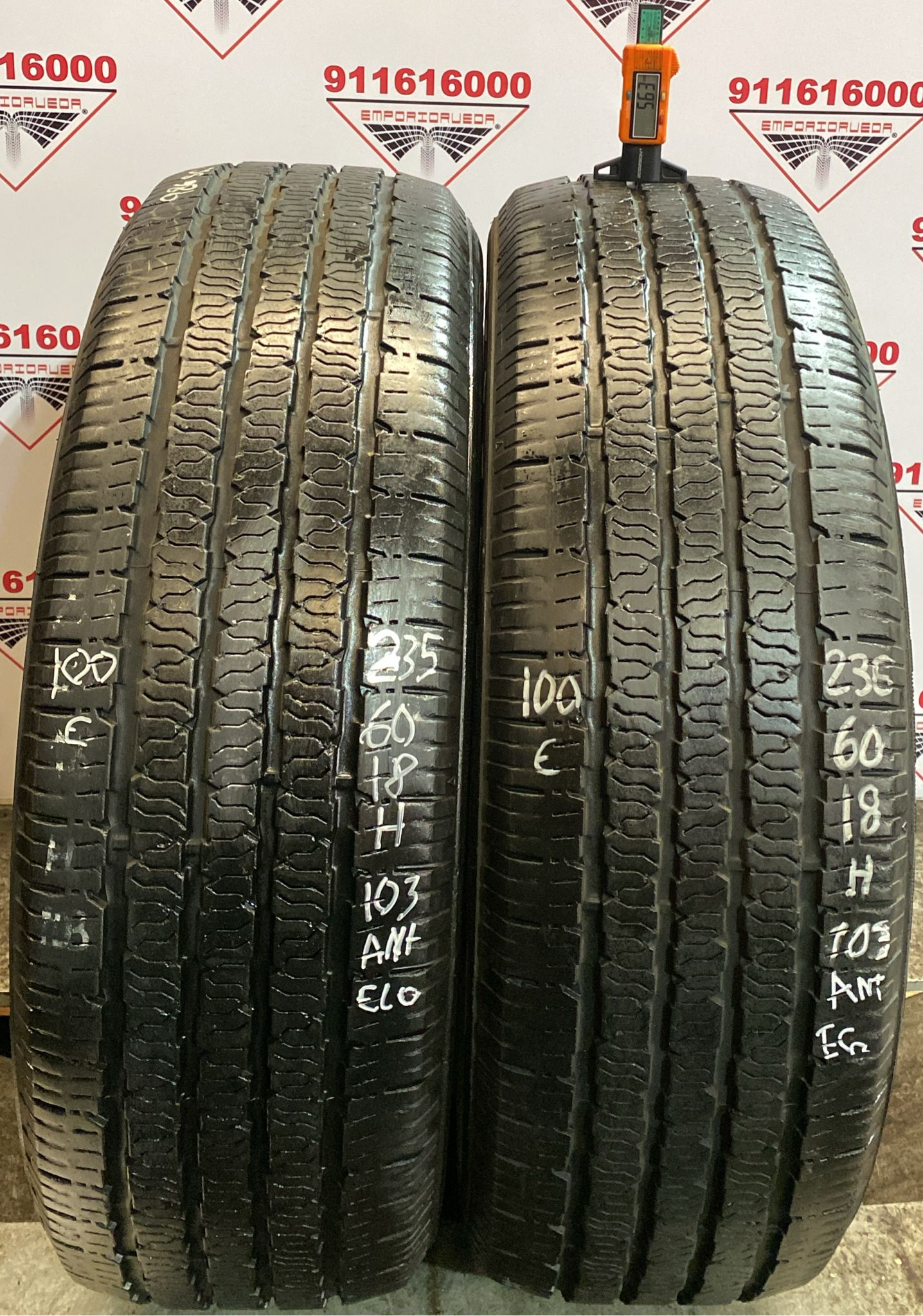 KUMHO RADIAL 798 USADO ECONOMICO  235/60 R18 103 H